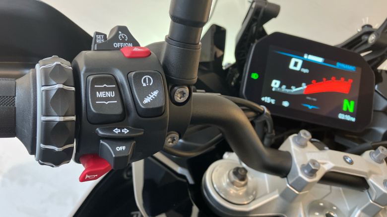 BMW F900 XR (25MY)